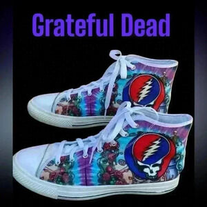 Grateful Dead dancing bear converse  womens size 11